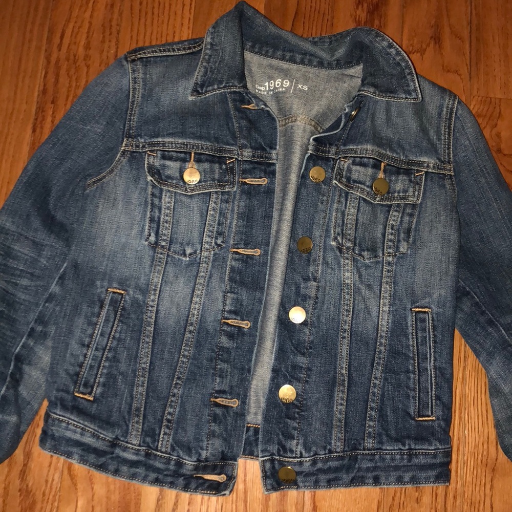 Gap classic denim jacket